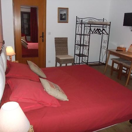 Le Domaine Du Grand Cellier Chambres D'Hotes En Savoie Tournon-sur-Rhône Δωμάτιο φωτογραφία
