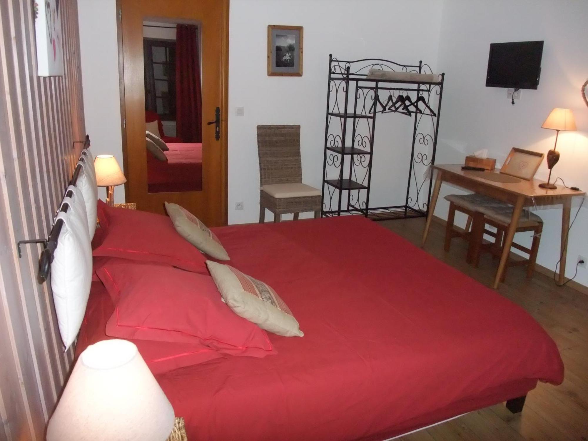 Le Domaine Du Grand Cellier Chambres D'Hotes En Savoie Tournon-sur-Rhône Δωμάτιο φωτογραφία